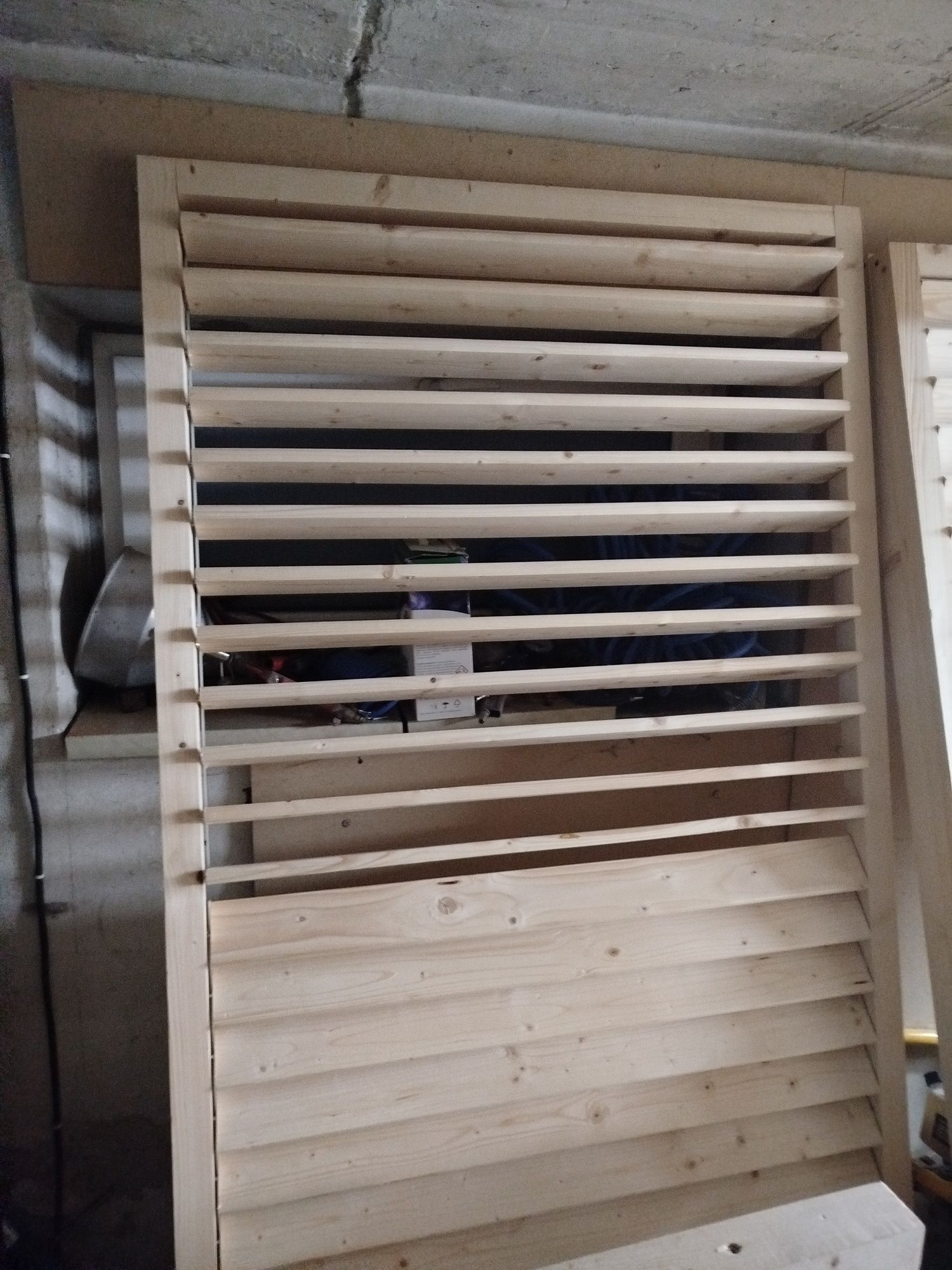 Żaluzje ogrodowe deski shutters ruchome deseczki