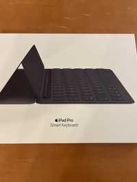 Apple smart keyboard