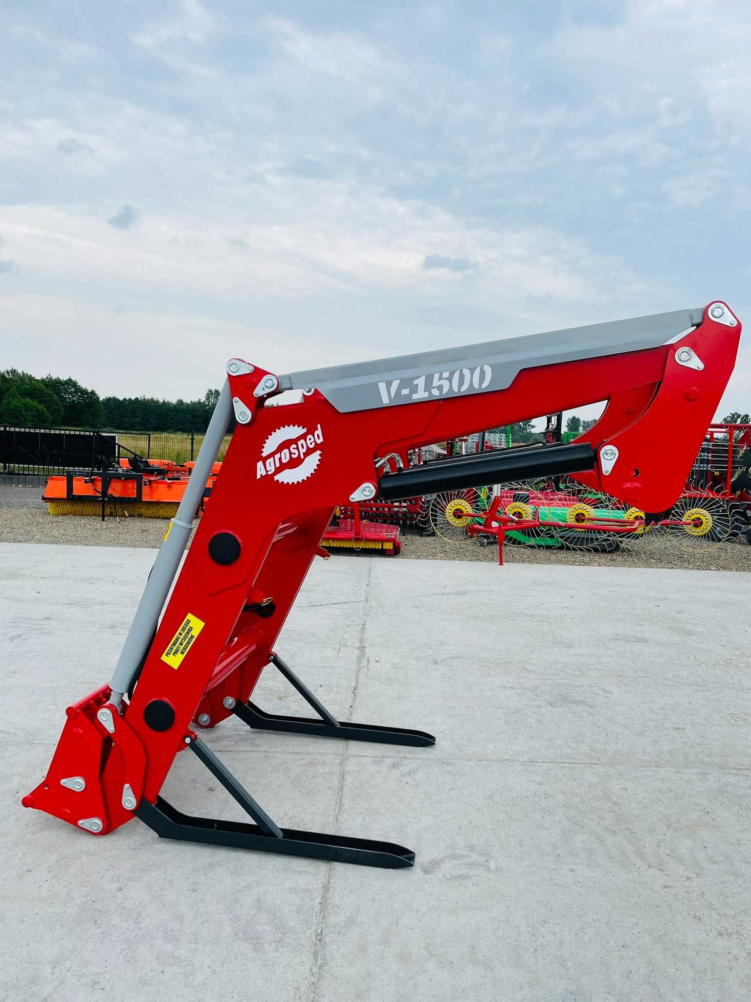 Ładowacz V-1500 AGROSPED nowy solidny tur do URSUS / Zetor / MTZ