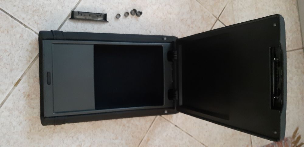 Apoio de braço  duma passat,  novo