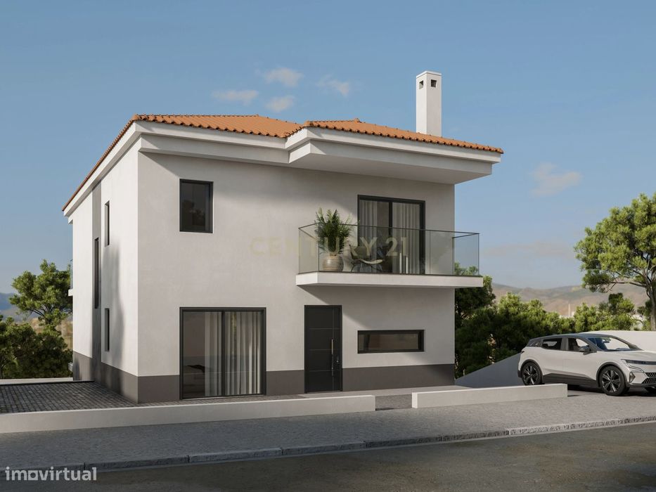 Casa Isolada em Setúbal com 4 Quartos e Vista Deslumbrante