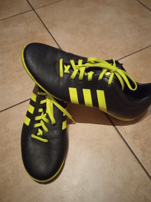 Buty halówki adidas