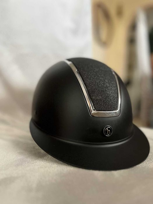 Kask jeździecki Horze