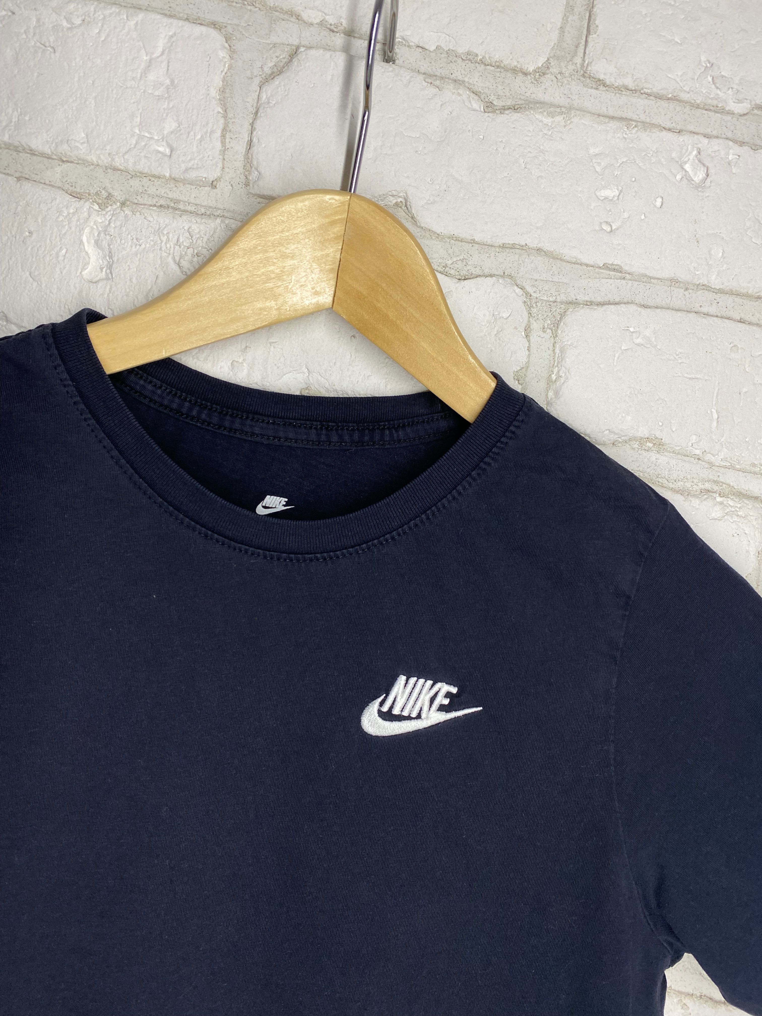 T-shirt nike haft