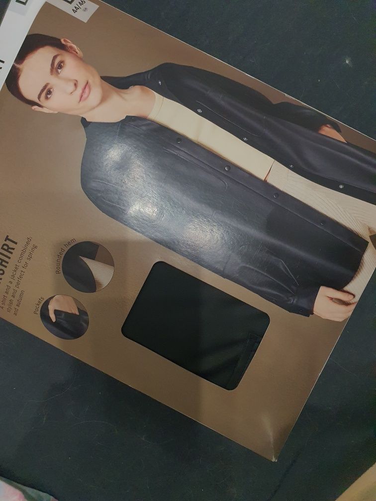 Skórzana koszula z kieszeniami, kurtka koszulowa oversize M/L