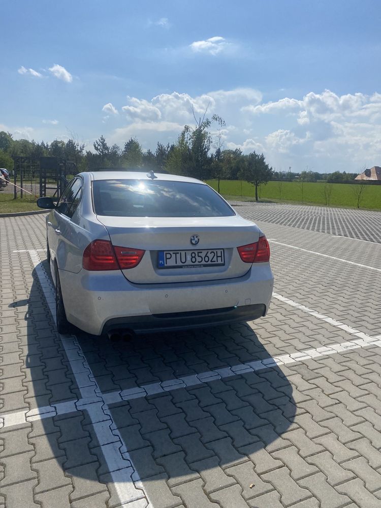 BMW e90 330d 245km M pakiet