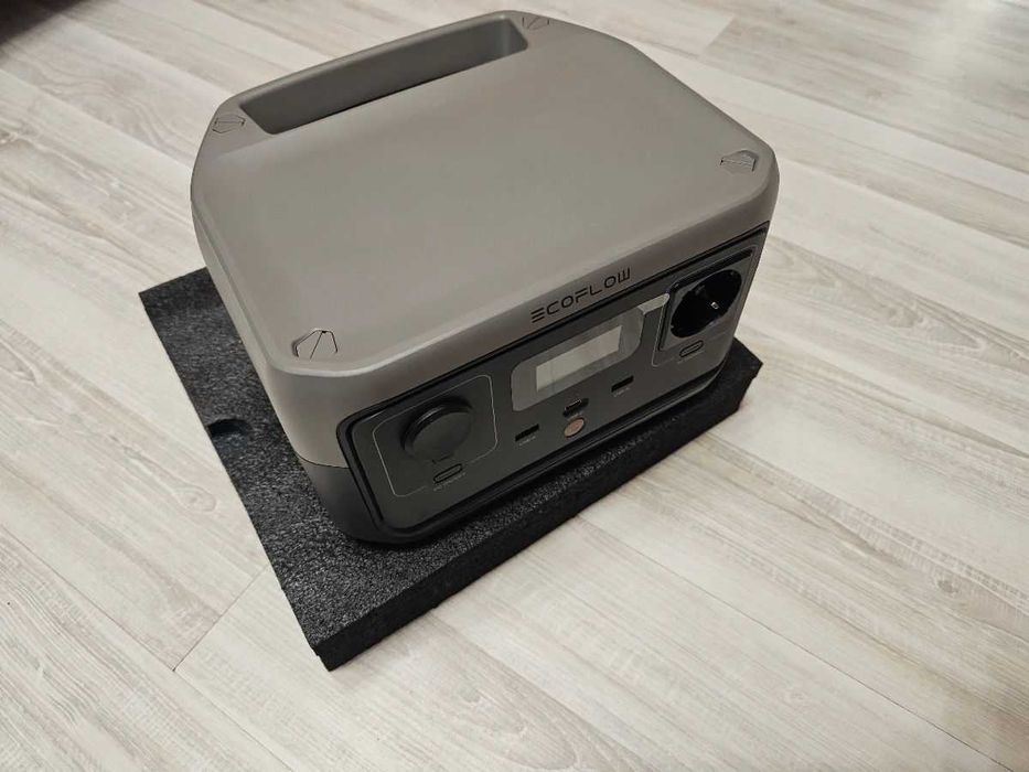 • Зарядна станція універсальна EcoFlow RIVER 2 • Гарантія від Comfy •