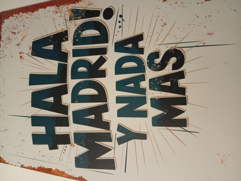 Tablica metalowa do powieszenia Hala Madrid Real Madryt 20x30cm