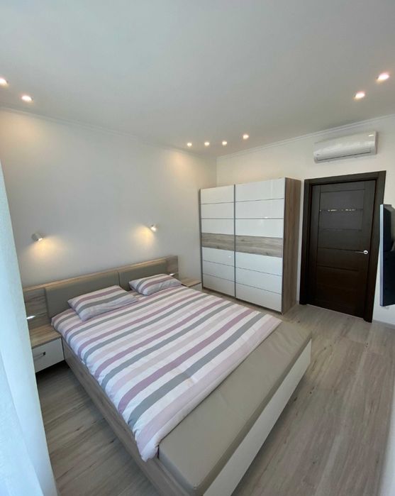 Сдам квартиру Аркадия 35я жемчужина Литературная 8