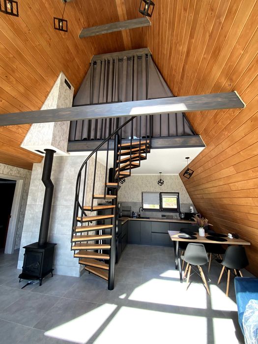 Пропонуємо   сучасний затишний і продуманий будинок в Горах в Східниці