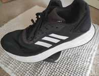 Sapatilhas adidas T45