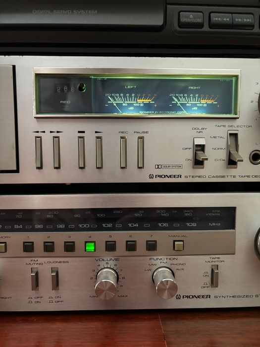 Pioneer SX700L / CT200