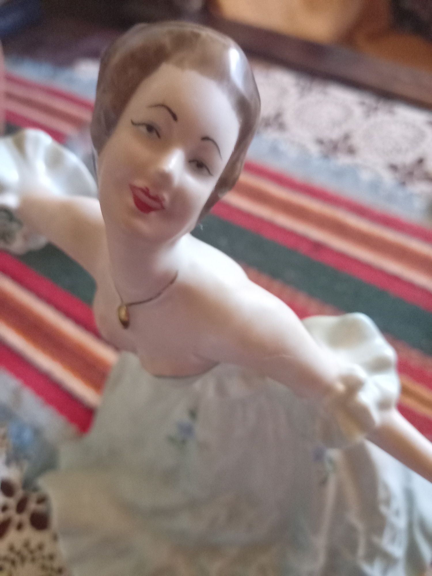 Figurka baletnicy