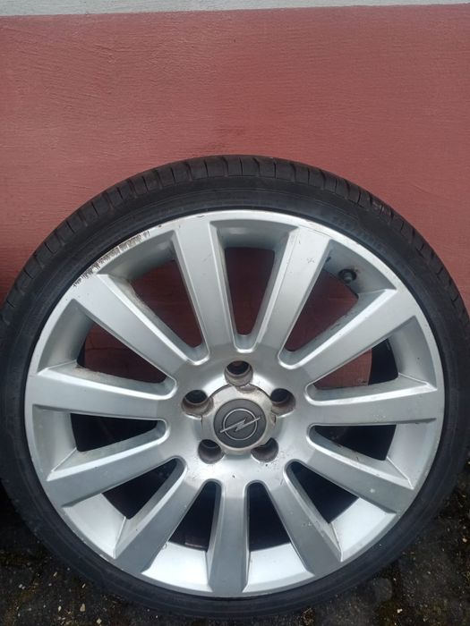 Alufelgi z oponami 18 Opel 5x110 225x35 R18