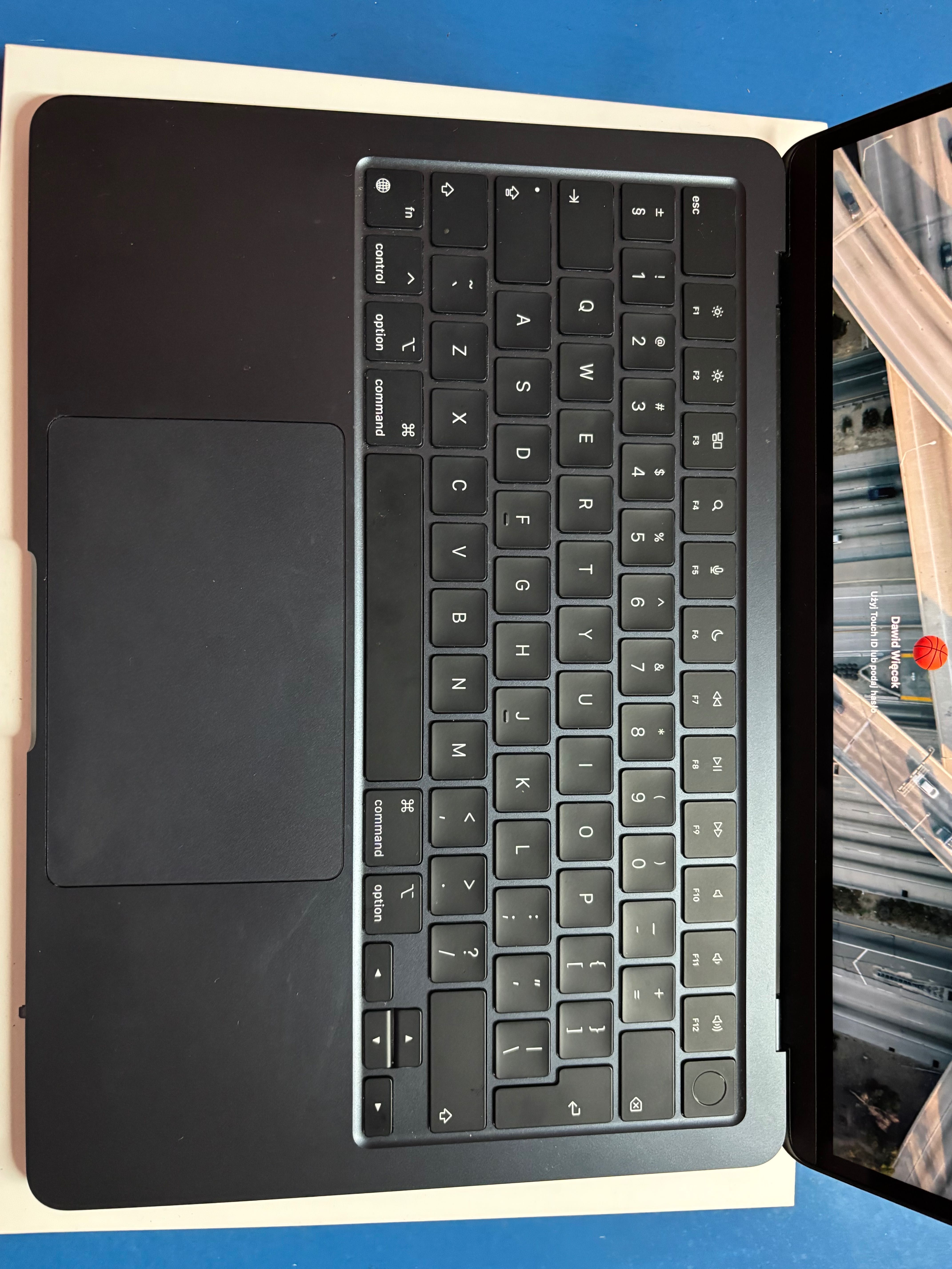 Laptop APPLE MacBook Air 13.6" Retina M2 8GB RAM 256GB SSD 2024r.