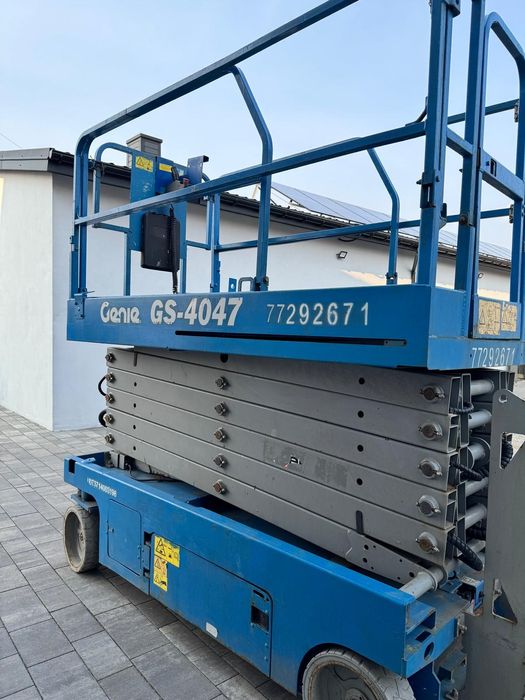 Podnośnik Nożycowy Genie GS-4047, Zwyżka elektryczna, 13,7 m, FV