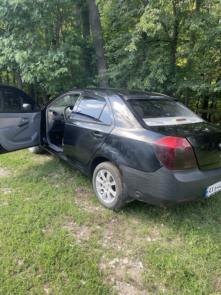 Продам GEELY MK 2011 год