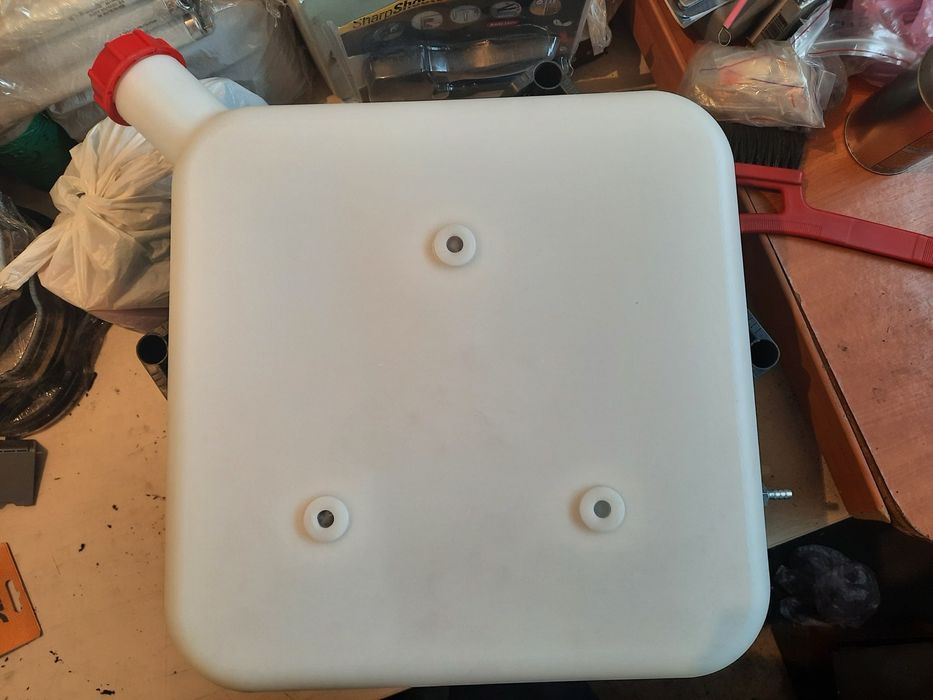 Бачок автономного обігрівача