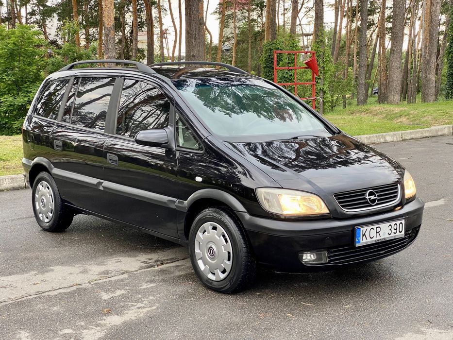 Opel Zafira 2.0 TDI дизель 7 місць