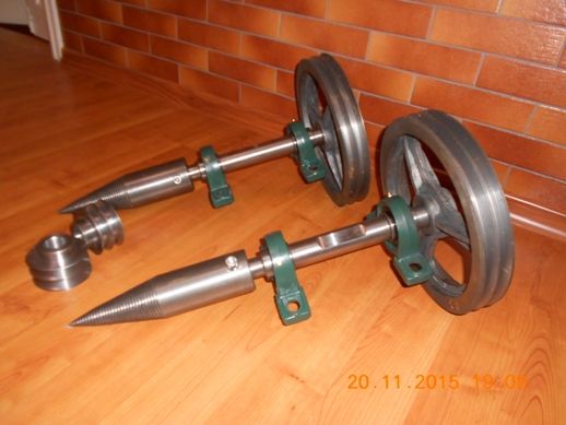 Дровокол конусний. ШкІви.  Повний комплект з маховиком на 220V. Конуса