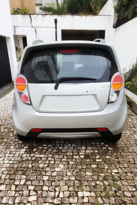 Chevrolet Spark com 24500km 1 dono