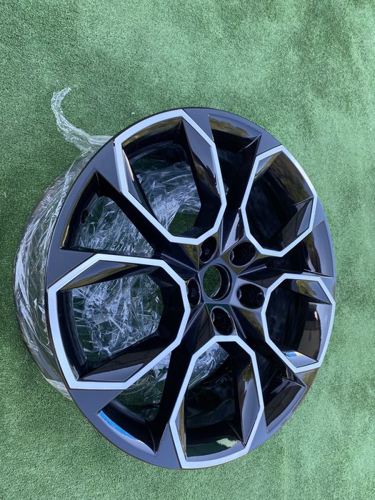 Felga 19 Skoda Octavia III RS