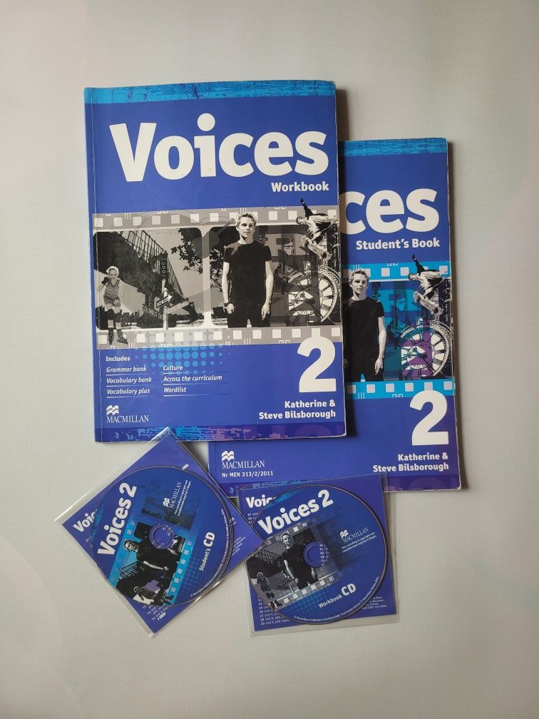 Voices 2: Workbook + Student's Book, Macmillan +2x CD