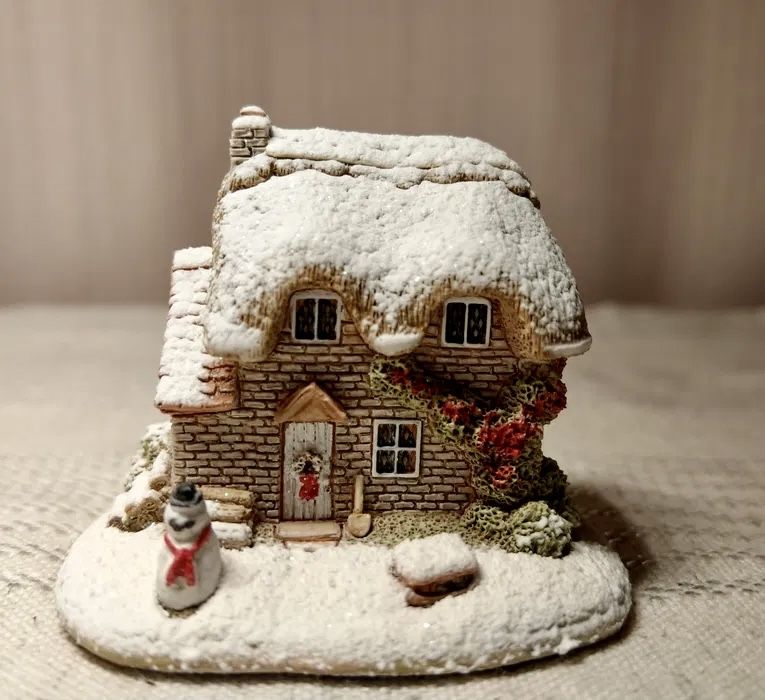 Świąteczny Kolekcjonerski Lilliput Lane Anglia Domek figurka miniatura