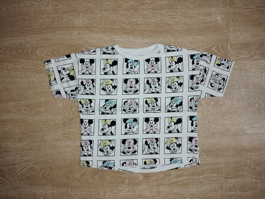 Чудова футболка від Zara для дівчинки 2-3 років, 98 розмір