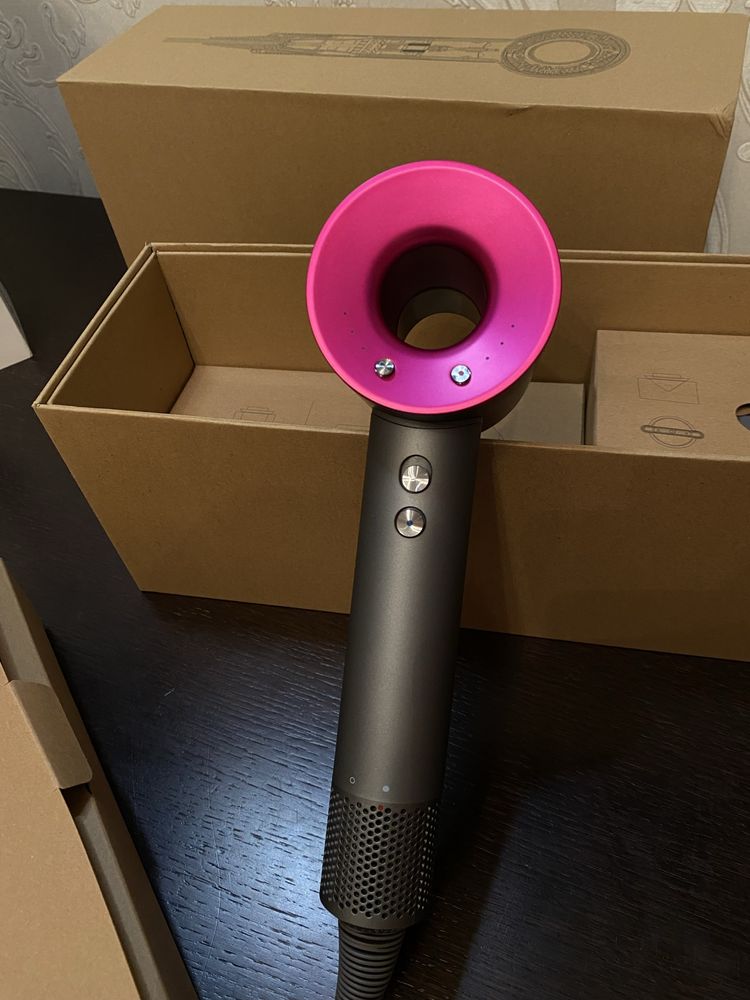 Фен Dyson supersonic HD08