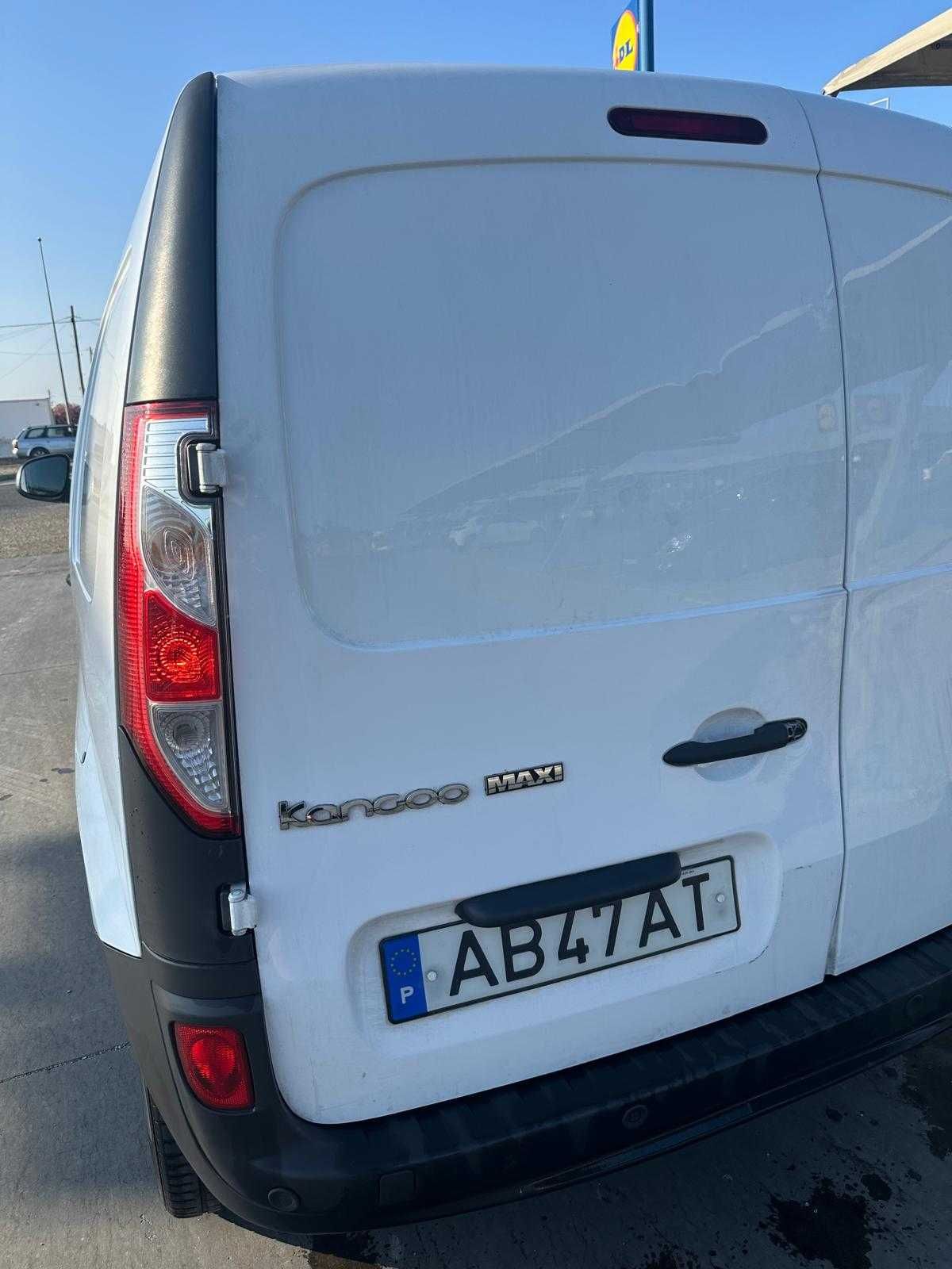 Renault kangoo Maxi 3lug longa