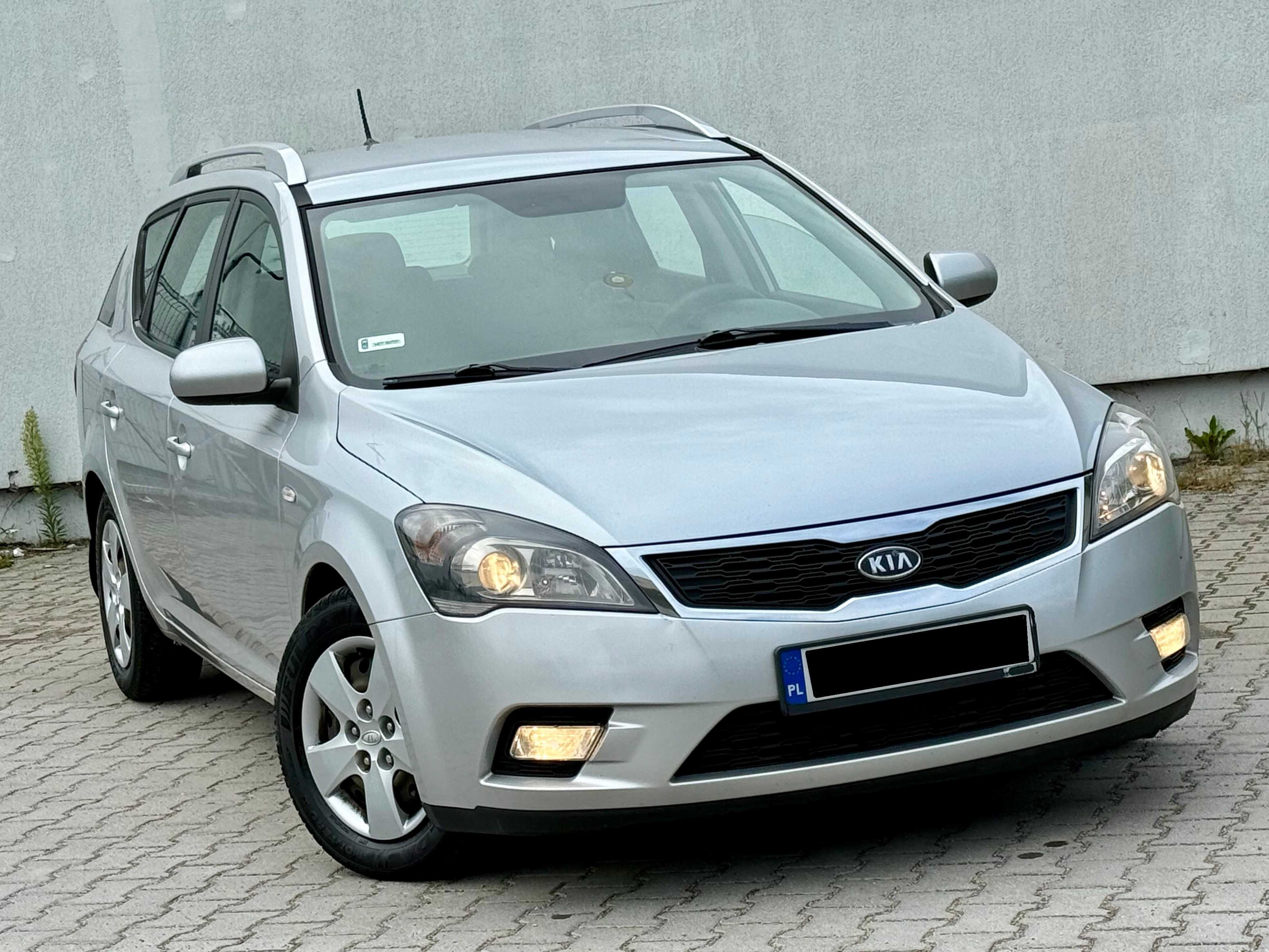 KIA Ceed LIFT 2010r. 1.6 CRDI 90KM 6 Biegów KLIMA Salon PL Zadbana !!