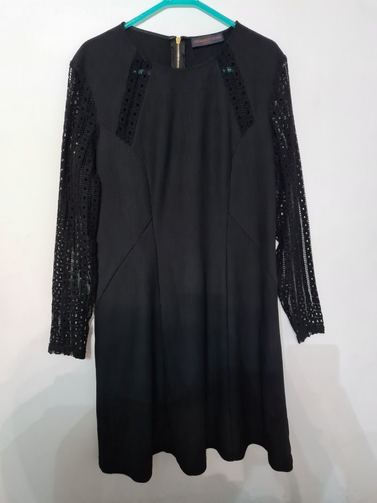 Oryginalna sukienka z koronką Trusardi Jeans o wartości  800 zł !!
