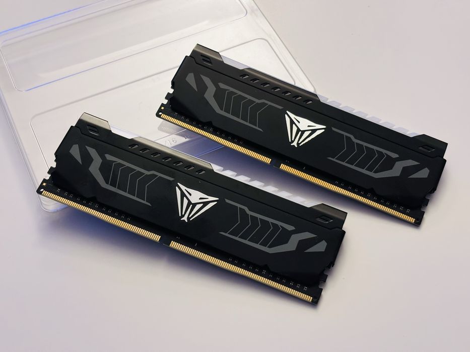 Patriot 16GB 3000MHz Viper Red LED CL15 (2x8GB)