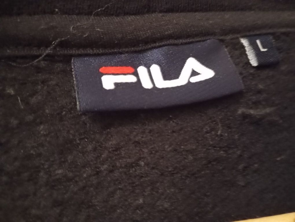 Sweat Fila usada