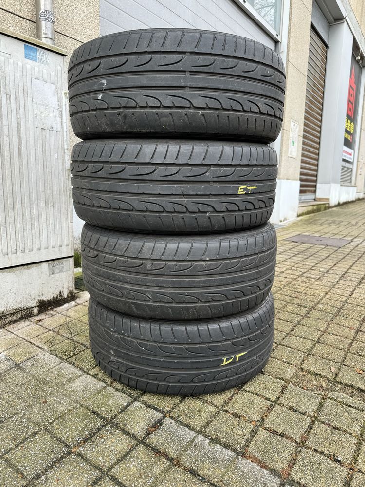 Pneus Dunlop 215/45 R16