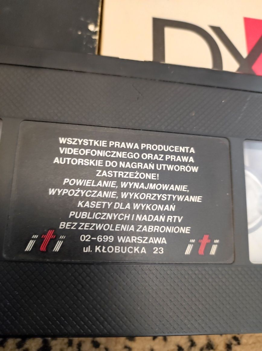 Kasety wideo VHS 4 sztuki