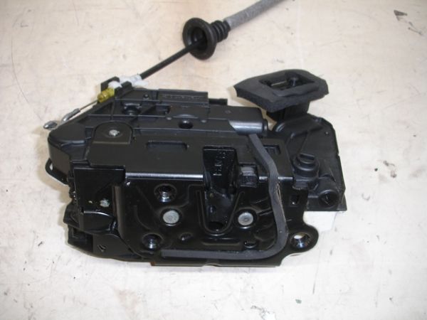 Fechadura / fecho porta trás direito VOLKSWAGEN Polo (6R, 6C)