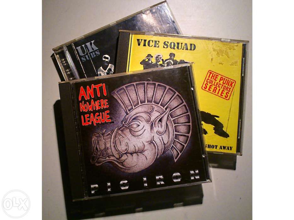 12 CDs originais de Punk