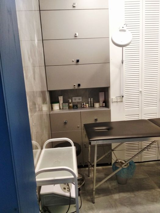 Продам салон красоты центр Данилевского