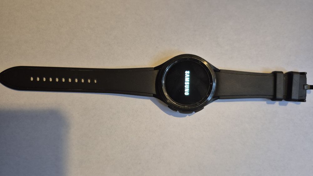 Samsung Galaxy Watch4 Classic 46 mm (czarny)