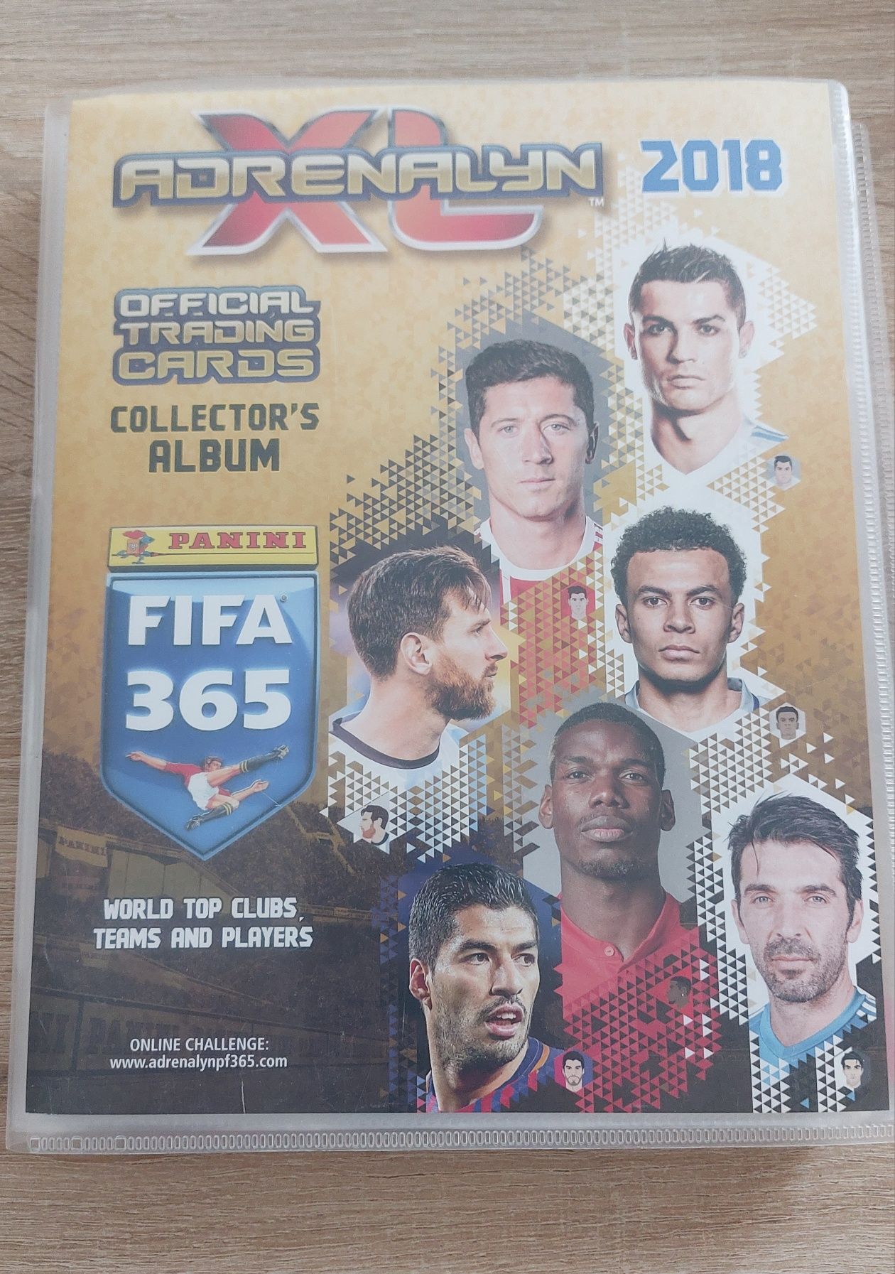 FIFA 365 Panini 2018 - Album FULL