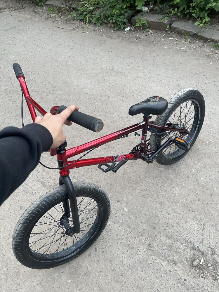 Топовий бмх bmx mongoose 2020 року eclat