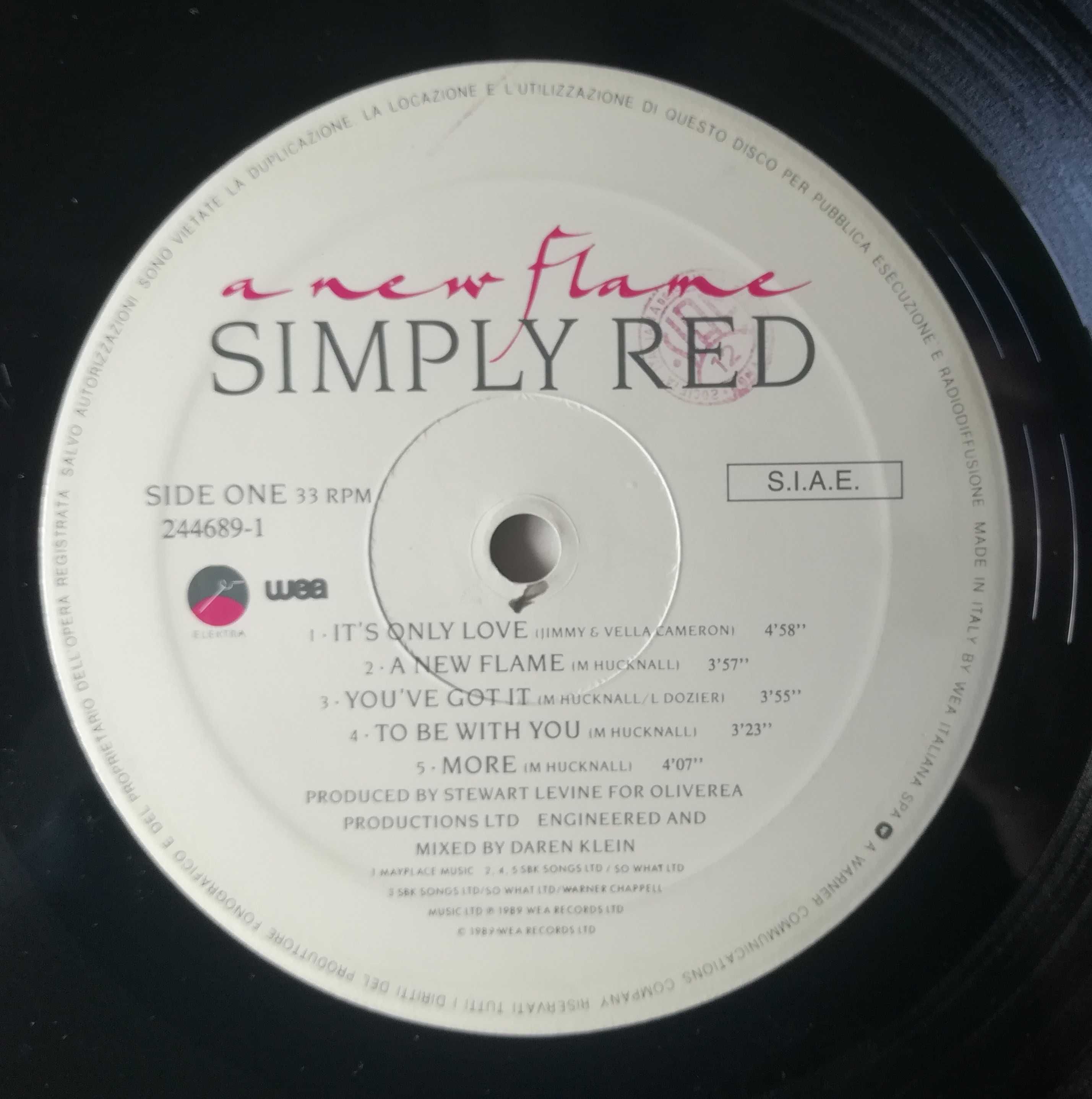 Simply Red - A new Flame