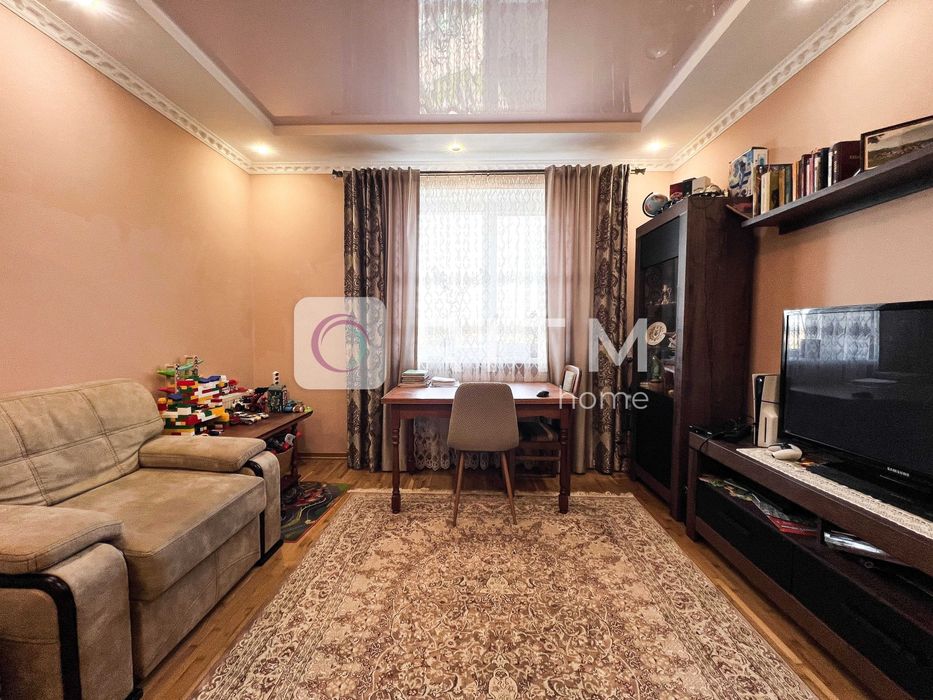 2-кімнатна квартира по вулиці Відродження