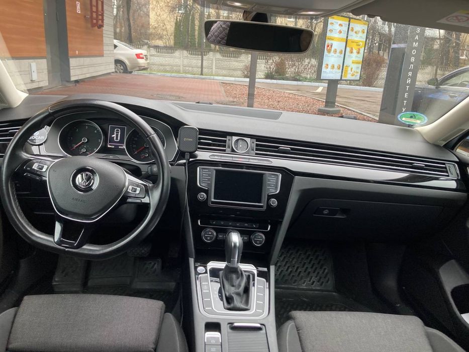 Накладка салон Volkswagen B8 2015-2019