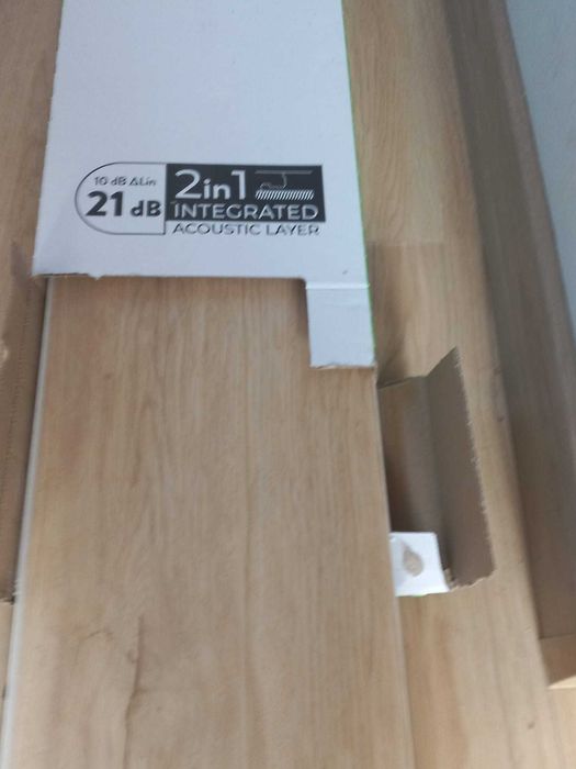 Floornity Panel winylowy Dąb Sycillo ze zintegrowanym podkładem 4 mm