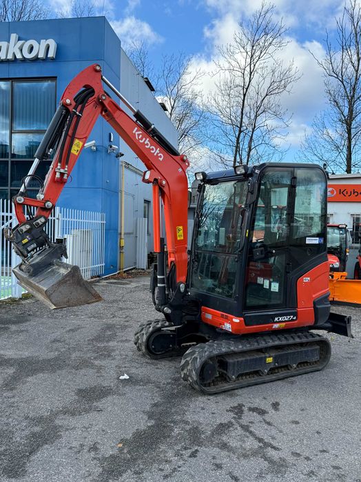 Używana minikoparka Kubota KX-027 - tylko 200 Mth!