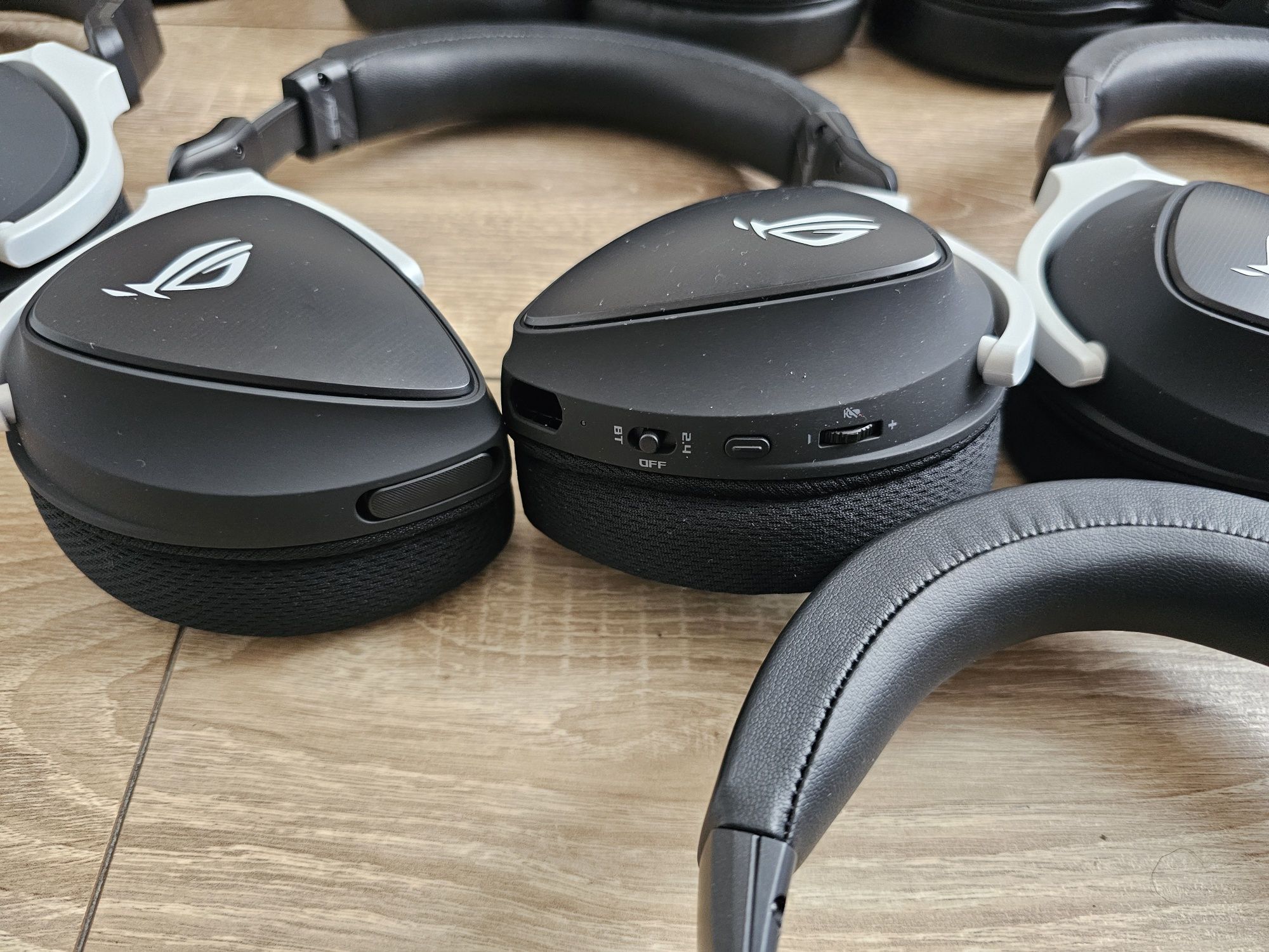 Ігрові навушники з мікрофоном ASUS ROG Delta S Wireless + ДОНГЛ