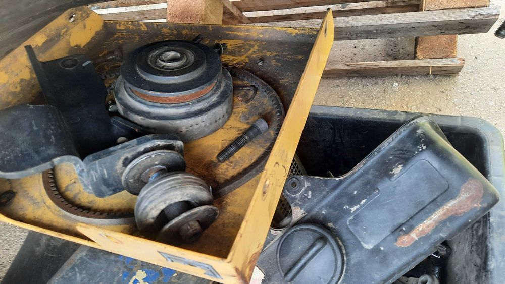 Zagęszczarka Bomag 745 kg BPR75/60 uszkodzona na części